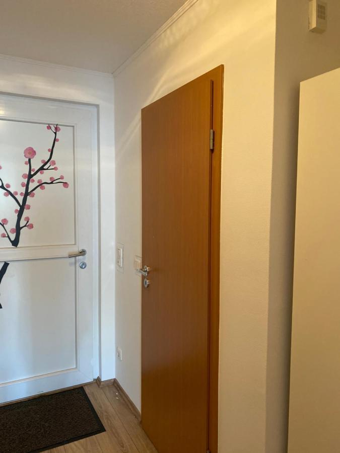Ruhiges Zimmer Im Gasthaus Essen Exterior foto
